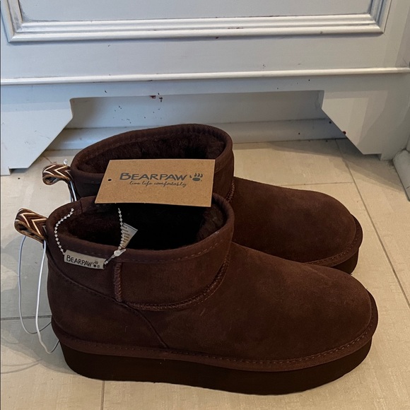 BearPaw Shoes - Bearpaw shearling suede boots